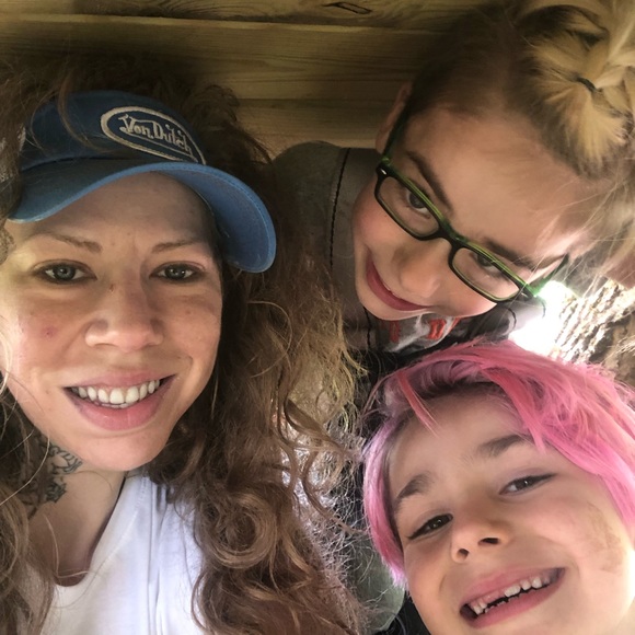 Meet your Posher, Hadi - Picture 1 of 7